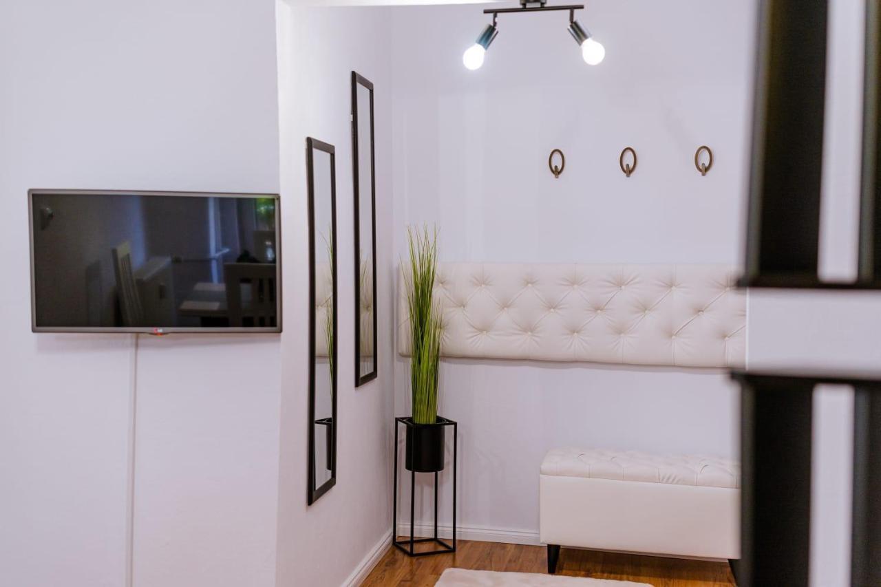 Eunice Apartament Oradea Εξωτερικό φωτογραφία