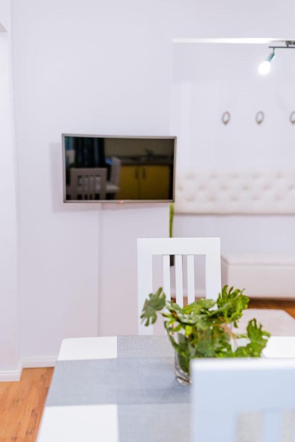 Eunice Apartament Oradea Εξωτερικό φωτογραφία
