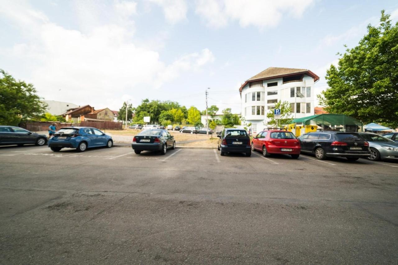 Eunice Apartament Oradea Εξωτερικό φωτογραφία
